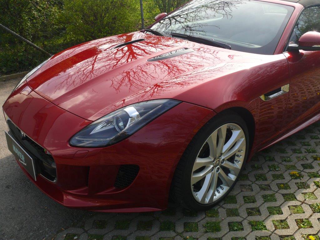 Lackschutzfolie für einen Jaguar F Type V8 S Cabrio